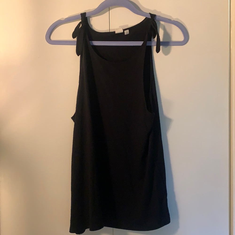 Tie shoulder tank top